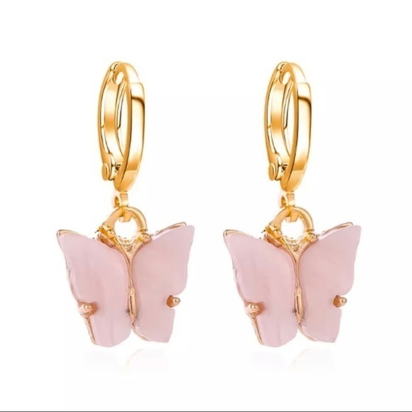 3/$30 💛 Light Pink Acrylic Butterfly Earrings - Picture 4 of 5